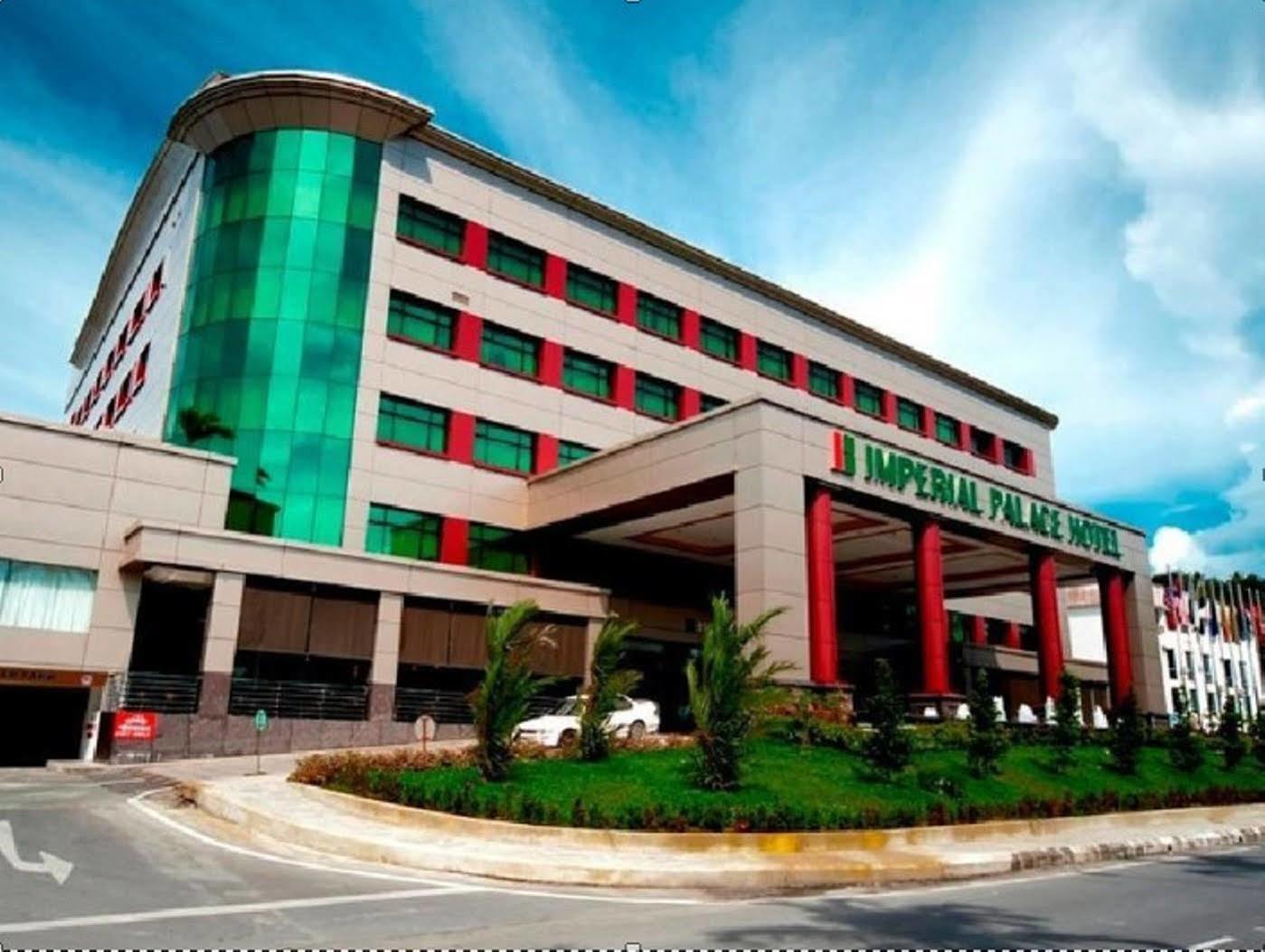 Imperial Palace Hotel Miri Buitenkant foto