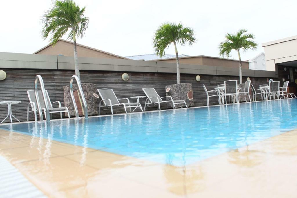 Imperial Palace Hotel Miri Buitenkant foto