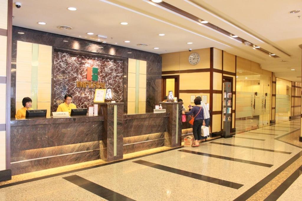 Imperial Palace Hotel Miri Buitenkant foto